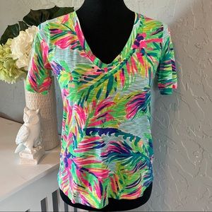💕LILLY PULITZER💕 Tropical Palm Tree Print Shirt